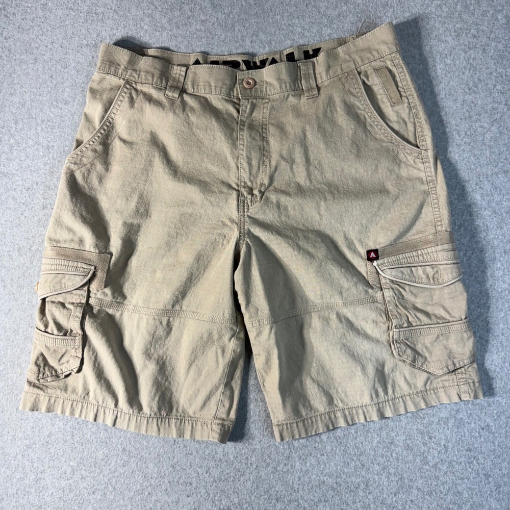Airwalk Mens Khaki Tan Ripstop Cargo Shorts Size 34x10 Skate Casual Utility